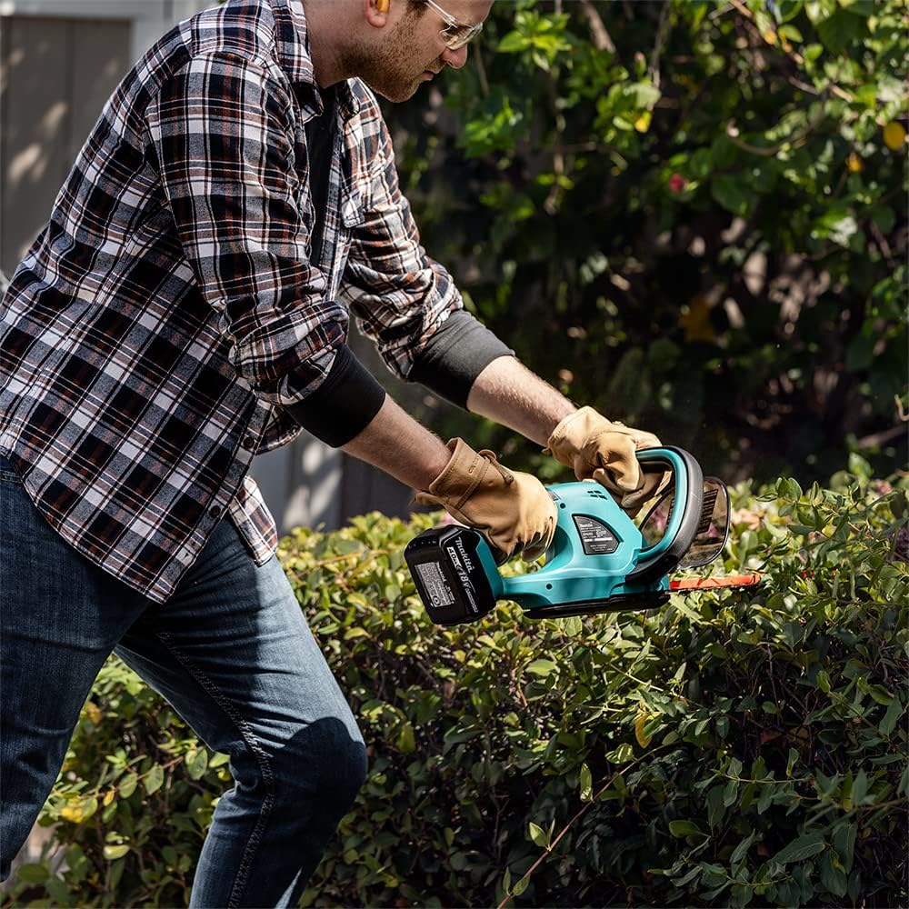 Makita DUH523Z 18V LXT Cordless Hedge Trimmer – 52cm Blade, Tool Only
