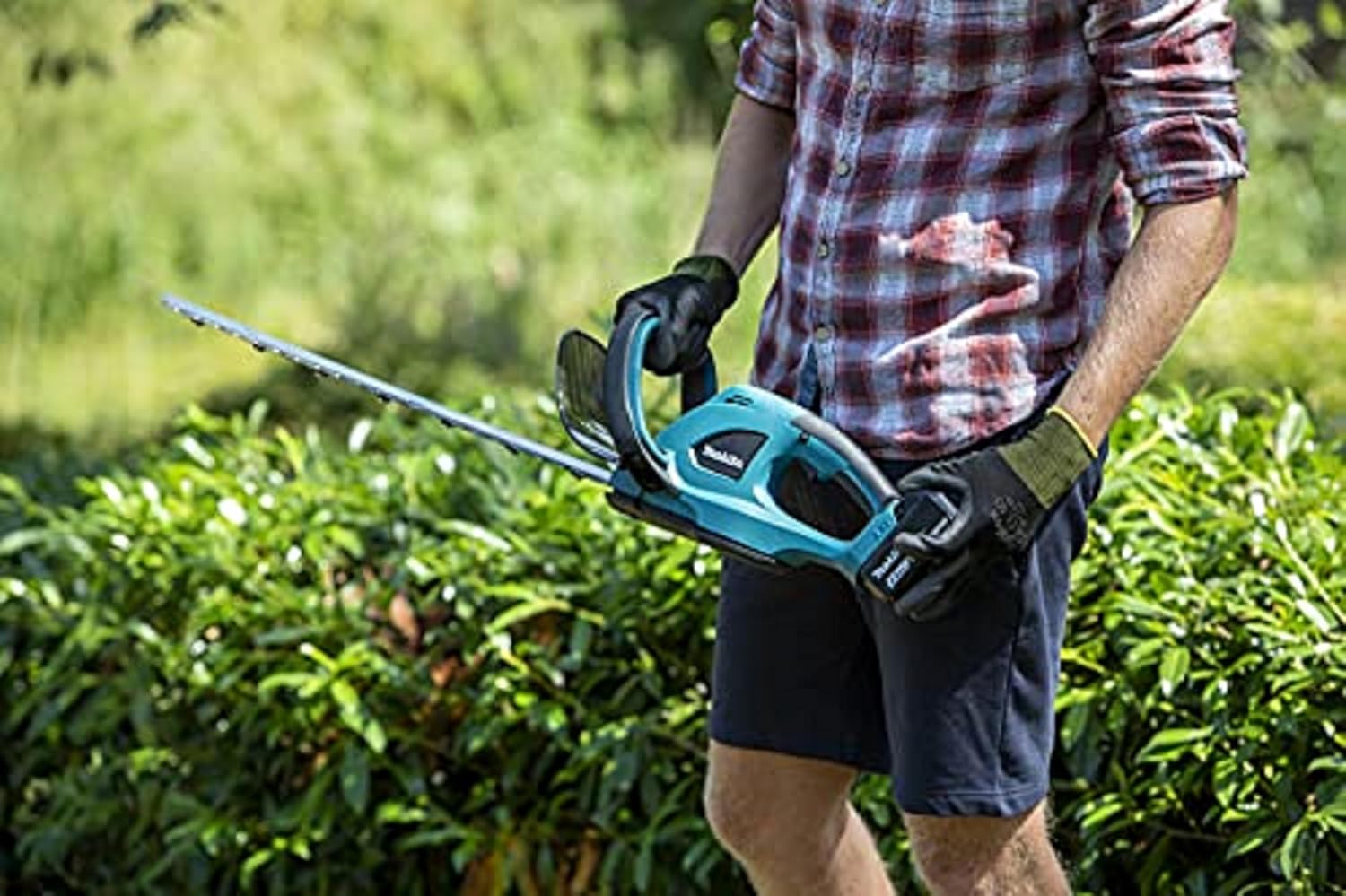 Makita DUH523Z 18V LXT Cordless Hedge Trimmer – 52cm Blade, Tool Only